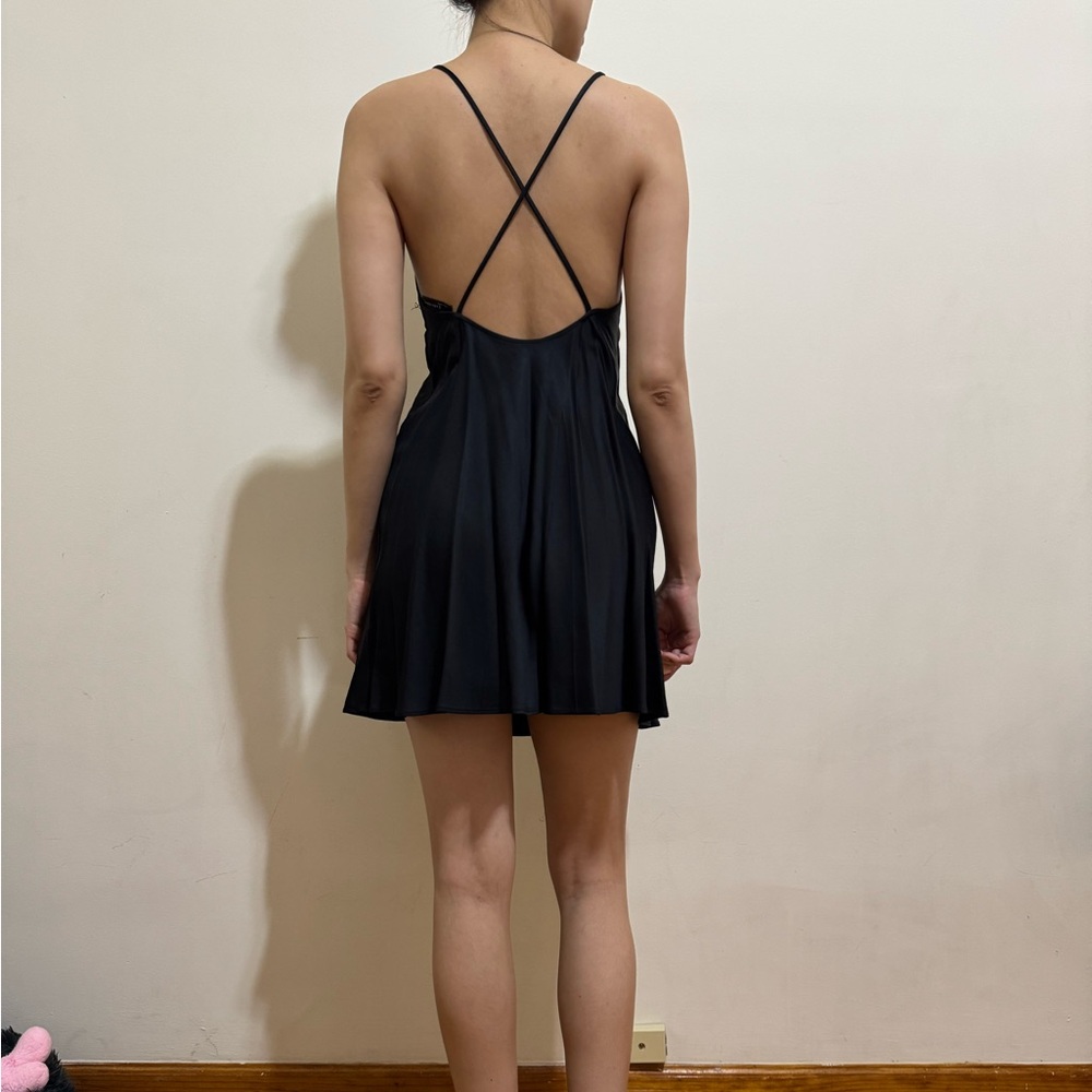 Elegant Black Spaghetti Strap Dress